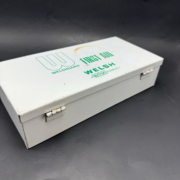 Vintage Metal Box First Aid Kit White Green Welshgard Wall Mount Retro Decor - Picture 3 of 9